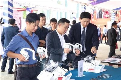 Đổi mới công nghệ, tích hợp AI phát triển phẫu thuật nội soi