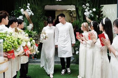 Thêm một cựu cầu thủ U23 Việt Nam lập gia đình