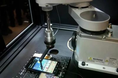 Huawei bị tố đánh cắp công nghệ robot để chiếm đoạt bí mật thương mại của T-Mobile