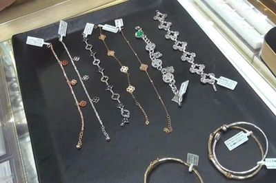 Xử phạt 190 triệu đối với doanh nghiệp kinh doanh vàng bạc giả mạo nhãn hiệu nổi tiếng