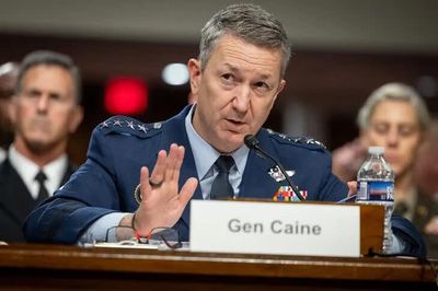 Tướng Mỹ: Chiến trường hiện đại trải dài từ đáy biển đến không gian