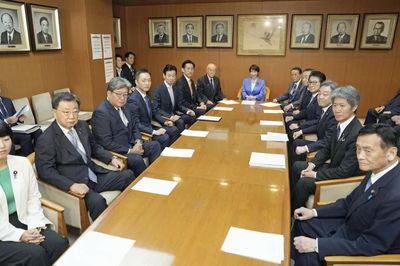 Mỹ loại hàng hóa Canada khỏi mua sắm công, gia tăng sức ép lên Ottawa
