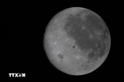 NASA phát hiện hố va chạm lớn hơn đấu trường Colosseum trên Mặt Trăng