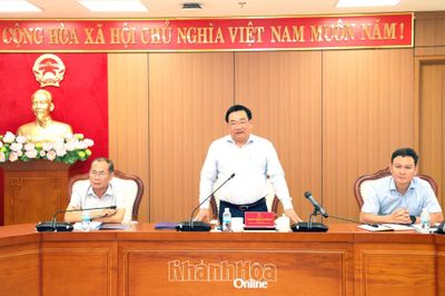 Phát triển hạ tầng truyền tải đồng bộ với công suất điện