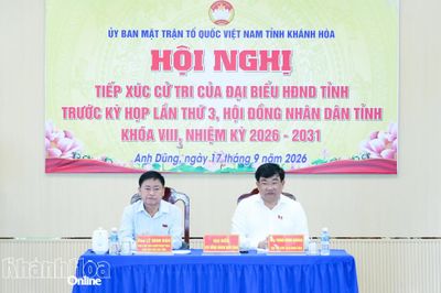 Phó Chủ tịch UBND tỉnh Trịnh Minh Hoàng tiếp xúc cử tri xã Anh Dũng