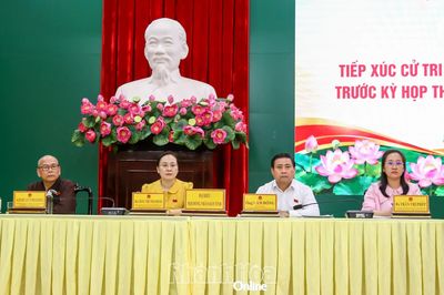 Phó Bí thư Tỉnh ủy, Chủ tịch HĐND tỉnh Lâm Đông tiếp xúc cử tri phường Phan Rang