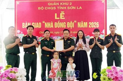Khánh thành và bàn giao 'Nhà đồng đội' cho gia đình quân nhân có cảnh khó khăn
