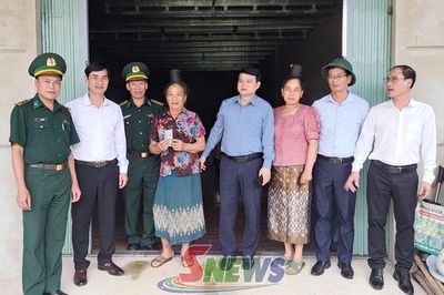 Đồng chí Phó Chủ tịch UBND tỉnh kiểm tra công tác xóa nhà tạm, nhà dột nát
