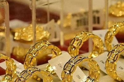 Vàng nhẫn và vàng miếng tăng 1,2 triệu đồng/lượng