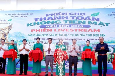 Điện Biên: Khai mạc Phiên chợ thanh toán không tiền mặt