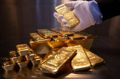 Giá vàng rơi sau cú nâng lãi suất của Fed