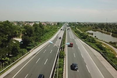 Quy định mới về tốc độ và khoảng cách an toàn trên đường bộ