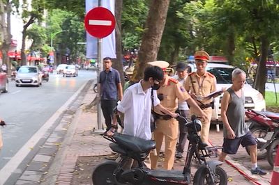 Xử lý gần 1.800 học sinh, phụ huynh vi phạm giao thông