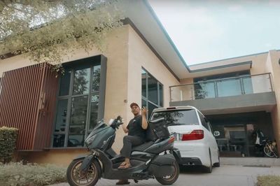 Tài xế 'cày cuốc' từ 9h đến 15h, thu nhập chạm mốc 122 triệu đồng/tháng: Sống trong biệt thự, mới mua Porsche đầu năm 2026
