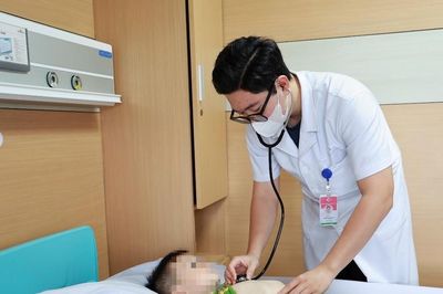 Liên tiếp trẻ nhập viện vì nuốt dị vật khi chơi