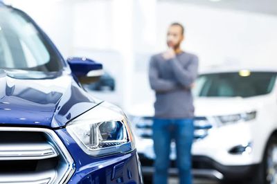 Lần đầu mua ô tô: 4 thủ tục quan trọng cần làm trước khi xe lăn bánh
