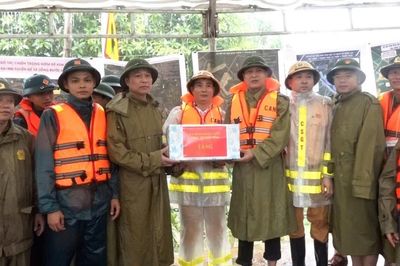 Chủ tịch UBND tỉnh Thanh Hoá yêu cầu không để dân vùng lũ bị đói