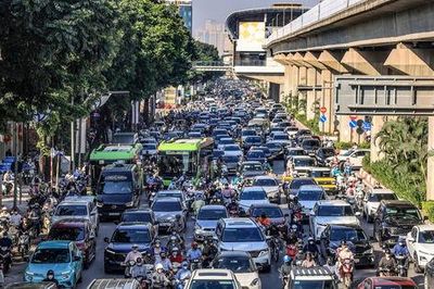 Phân làn, rào chắn đường Nguyễn Trãi phục vụ thi công Vành đai 2,5