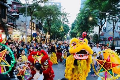 Tổ chức rước đèn đón trăng trong Lễ hội Trung thu 2026 tại Hà Nội