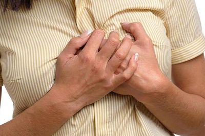 Đau vú có phải là dấu hiệu ung thư vú?
