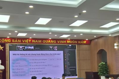 Hơn 20.000 cán bộ, giáo viên Hà Nội triển khai kế hoạch giáo dục trí tuệ nhân tạo trong trường học
