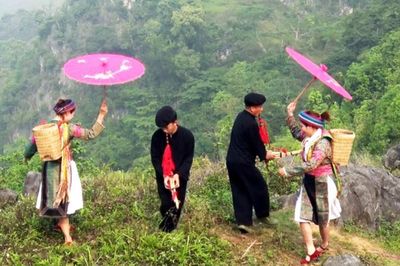 Tuyên Quang sẵn sàng lan tỏa sắc màu văn hóa Mông tại Điện Biên