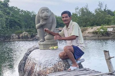 Quảng Ngãi: Phát hiện, giao nộp tượng Hanuman, được thưởng gần 93 triệu đồng