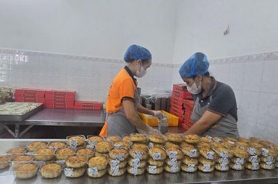 Nhớ hương vị bánh Trung thu truyền thống của người dân thành phố Cảng