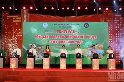 Khai mạc Festival nông sản, OCOP, làng nghề gắn kết du lịch