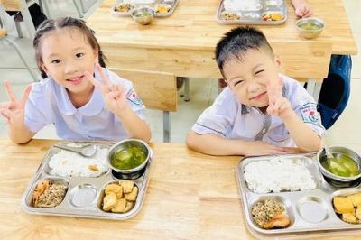 Sao phải 'xin'?