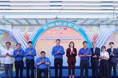 Thanh niên khuyết tật hào hứng tham gia ngày hội 'Tỏa sáng Nghị lực Việt' năm 2026