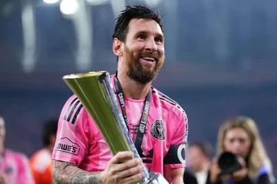 Beckham ủng hộ Messi giành Quả bóng Vàng 2026