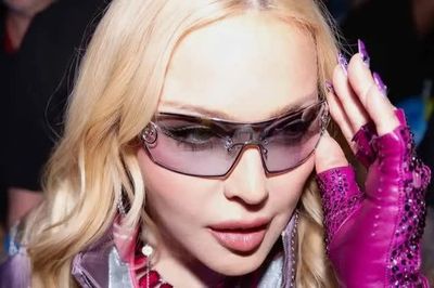 Madonna và cuộc chiến với tuổi tác