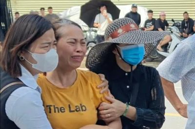 Ước mơ dang dở của nam sinh bị nước cuốn ở Hà Nội: 'Con muốn đi học để sau này đỡ đần mẹ'