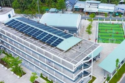 Đẩy nhanh lắp điện mặt trời mái nhà tại công sở, trường học, bệnh viện