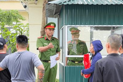 Diễn tập xử lý tình huống gây rối, bảo đảm an toàn cơ sở giam giữ tại Quảng Ninh