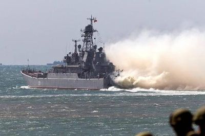 Thổ Nhĩ Kỳ đề xuất Nga và Ukraine ngừng tấn công tàu dân sự ở Biển Đen