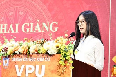 Lời gửi gắm của tân sinh viên trong ngày đầu dưới mái trường Kiểm sát