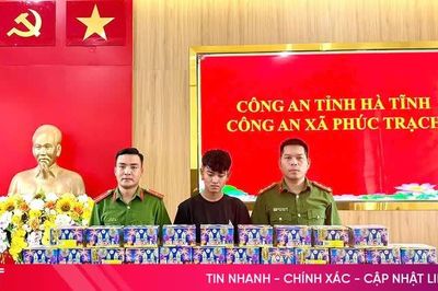Chở hơn 1 tạ pháo lậu từ Quảng Trị ra Hà Tĩnh, nam thanh niên bị khởi tố