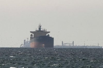 Iran tuyên bố tấn công và bắt giữ tàu chở dầu tại eo biển Hormuz