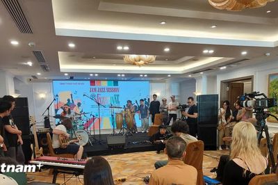 'Chắt lọc' văn hóa truyền thống Việt trong những tác phẩm Jazz vươn tầm quốc tế