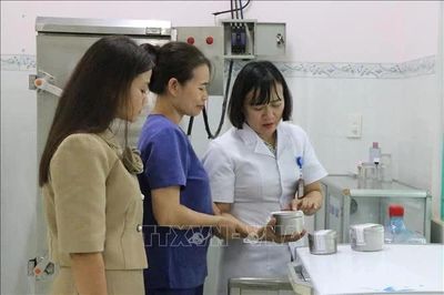 Tăng cường kiểm soát, bảo đảm an toàn thực phẩm trường học