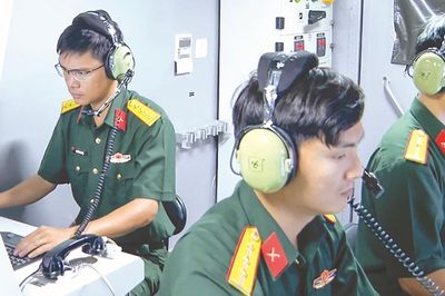 Thầm lặng 'gác sóng' trong kỷ nguyên số