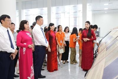 Khai mạc triển lãm ảnh “Bắc Ninh xưa và nay”