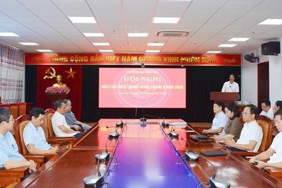 Hội nghị báo cáo viên Trung ương: Định hướng tuyên truyền tăng trưởng kinh tế, hoạt động đối ngoại, ngoại giao quan trọng của Đảng, Nhà nước