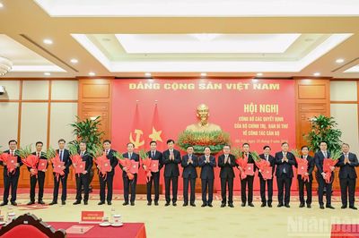 Đồng chí Nguyễn Văn Thắng giữ chức Phó Bí thư Tỉnh ủy Điện Biên