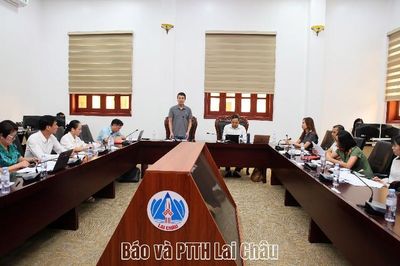 Phiên họp Hội đồng đánh giá các mô hình thử nghiệm có kiểm soát ứng dụng công nghệ số