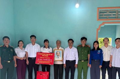 Nghĩa tình dành cho những gia đình có công