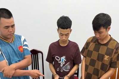 Khởi tố 3 bị can về tội mua bán, tổ chức sử dụng ma túy