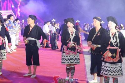 Nghệ thuật trên trang phục Dao Tiền
